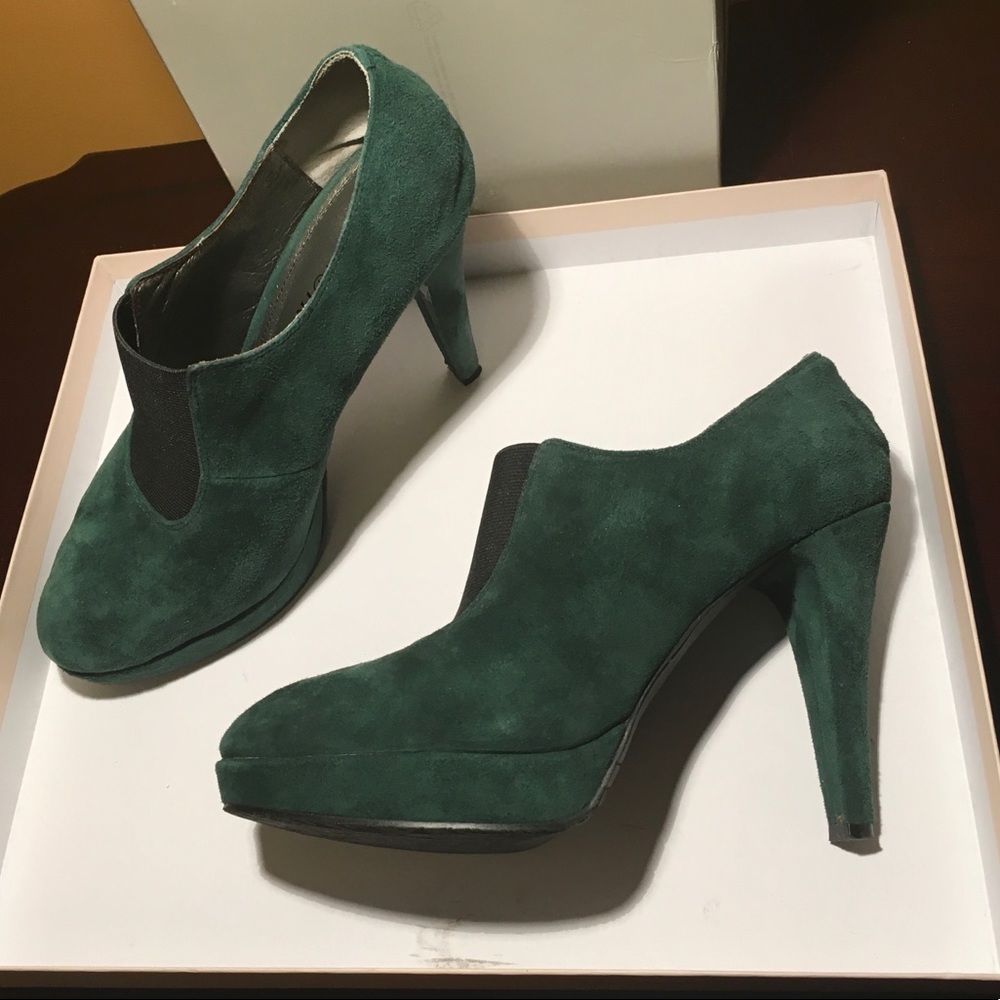 High heel shoes.